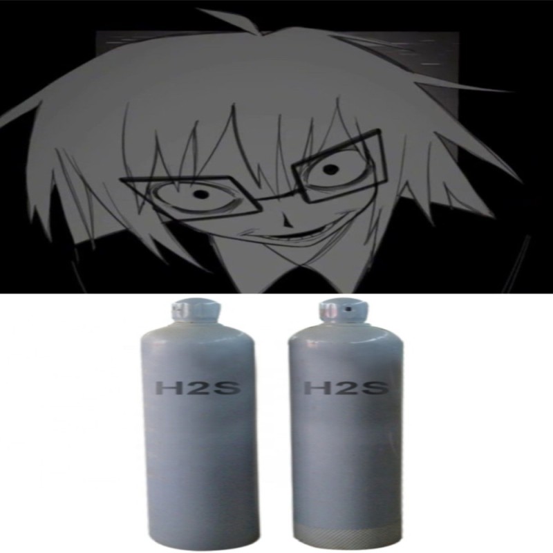 Create meme: thermos bottle 0.350, aluminum gas cylinder, bottle of hdpe 1000ml