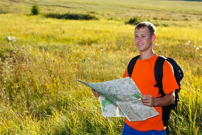 Create meme: tourists, the man with the map, the guy with the map of meme