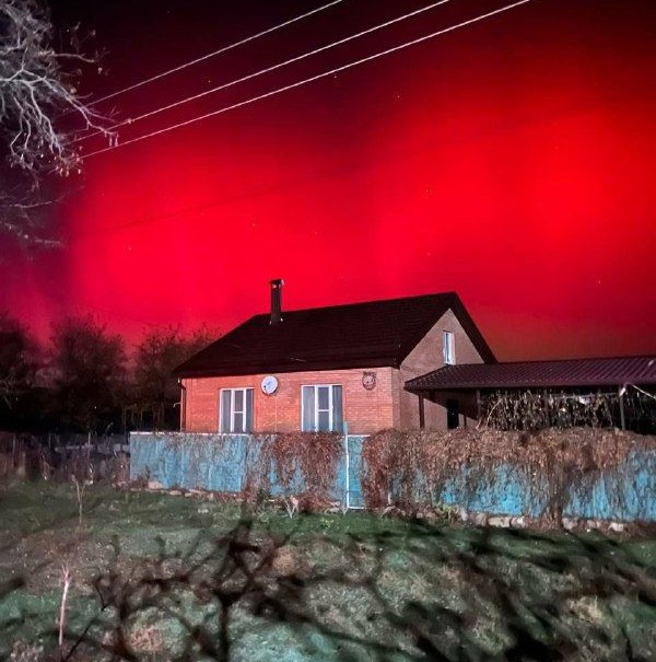 Create meme: red glow, red aurora borealis, red northern lights