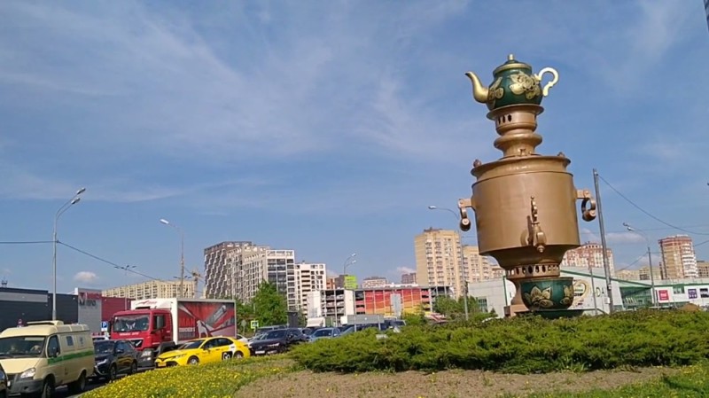 Create meme: The samovar in Mytishchi is a monument, Mytishchi monument to the samovar in Mytishchi, monument to the Mytishchi samovar