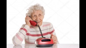 Создать мем: бабка, женщина разговаривает по телефону картинки, телефон