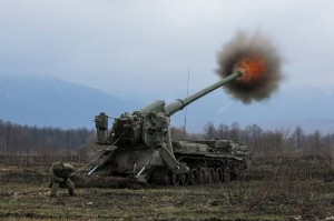Создать мем: тяжелая артиллерия россии, российская артиллерия, гаубица пион