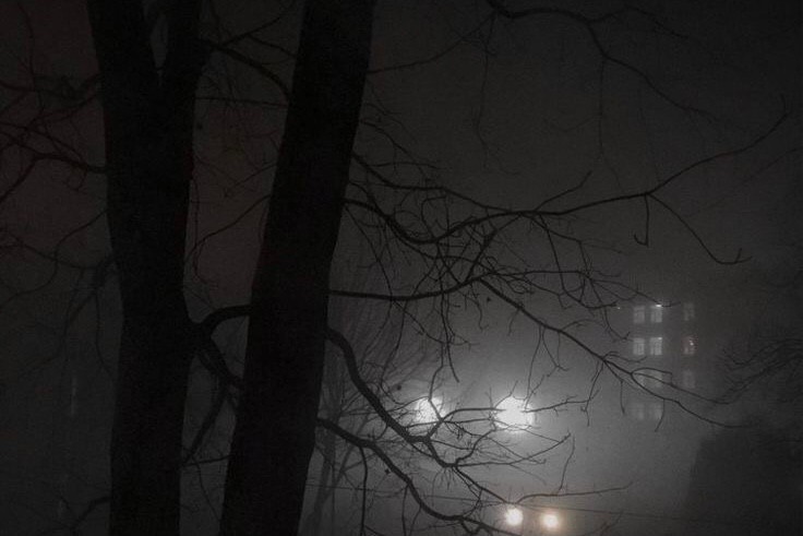 Create meme: Emptiness fog night red light, Cold gloomy shadow, night lamp 
