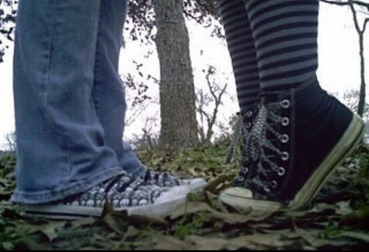 Create meme: converse sneakers, emo sneakers, converse all star 