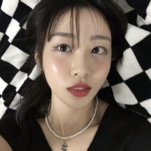 Создать мем: красивые девушки азии, корейский макияж, китайский макияж