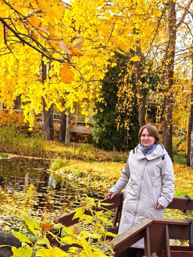 Создать мем: желтая осень, елена александровна лукаш петербург, ольга чебыкина северодвинск