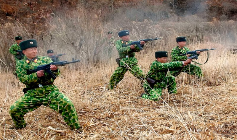 Create meme: the army of North Korea, North Korean special forces, South Korean special forces