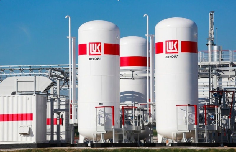 Create meme: PJSC Lukoil plant, Lukoil plant, Lukoil Perm Refinery