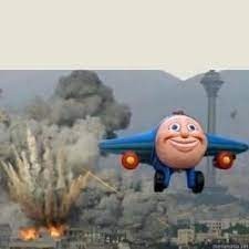 Создать мем: самолетик томас, мем самолет, самолет с лицом мем