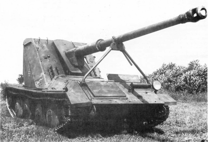 Create meme: pak 43 3 waffentrager 8.8cm, german tank destroyers, self-propelled artillery installation