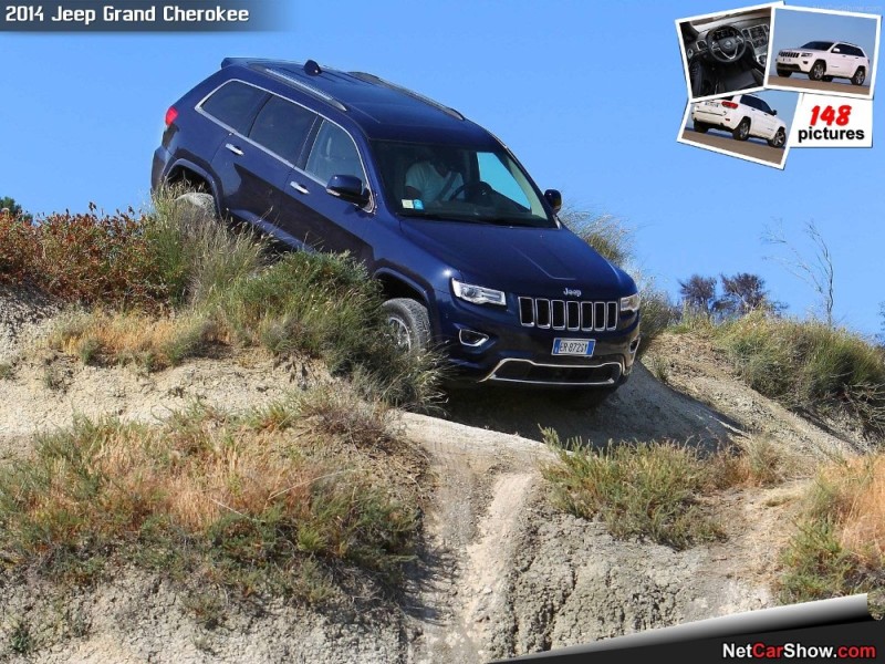 Создать мем: синий джип чероки 2014, jeep grand cherokee wk2 overland, jeep grand cherokee 2014