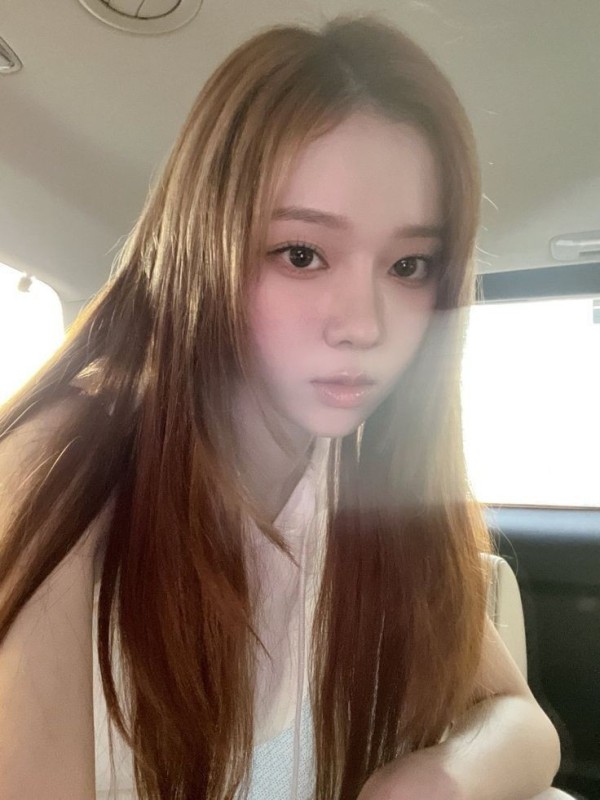 Create meme: lana idol, beautiful asian girls, korean women hairstyles