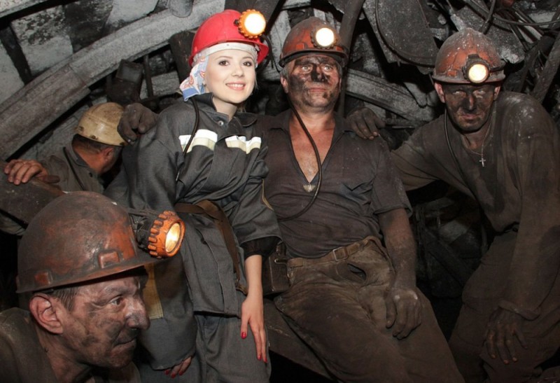 Create meme: miner in the mine, happy miner's day, miner's job