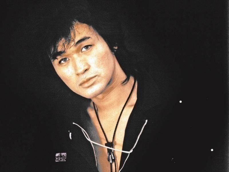 Create meme: Viktor Tsoi in childhood, in memory of Viktor Tsoi , photos of viktor tsoi