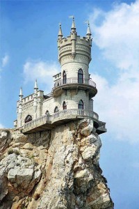 Create meme: swallow's nest cableway, photo of swallow's nest in Crimea without photoshop, swallow's nest Crimea Artek