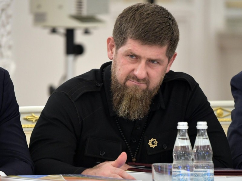 Create meme: apologize Kadyrov, Ramzan Kadyrov apologize, What about Ramzan Kadyrov