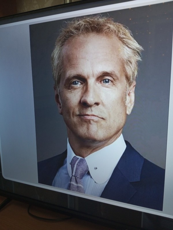 Create meme: Howard Hamlin, Howard, Patrick Fabian better call Saul.