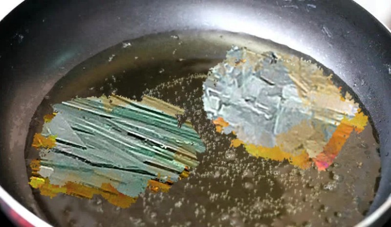 Create meme: molten bismuth, bismuth crystal, boiling oil in a frying pan