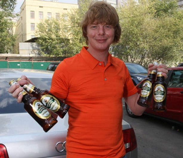 Create meme: the redhead from ivanushka with beer, andrey grigoriev-apollonov with beer, grigoriev-apollonov andrey with beer