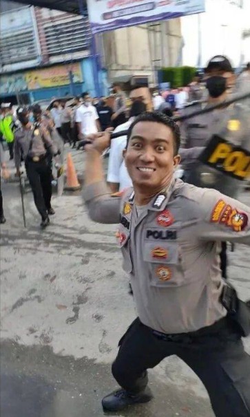 Create Meme Cop Guy Polisi Pictures Meme