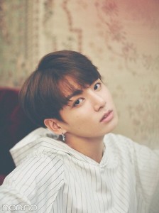 Создать мем: bts go чонгук, bts jungkook hairstyle, jungkook selca