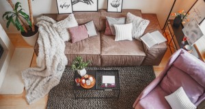 Create meme: pillows for the sofa, cozy living room decor, cozy living room
