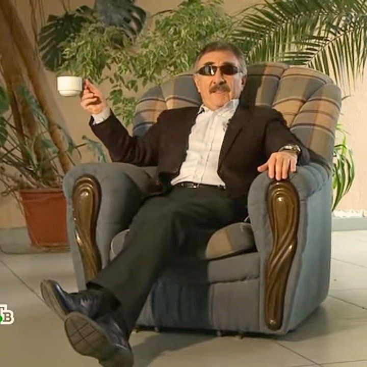 Create meme: Leonid Kanevsky in a chair, kanevsky in the chair, leonid kanevsky