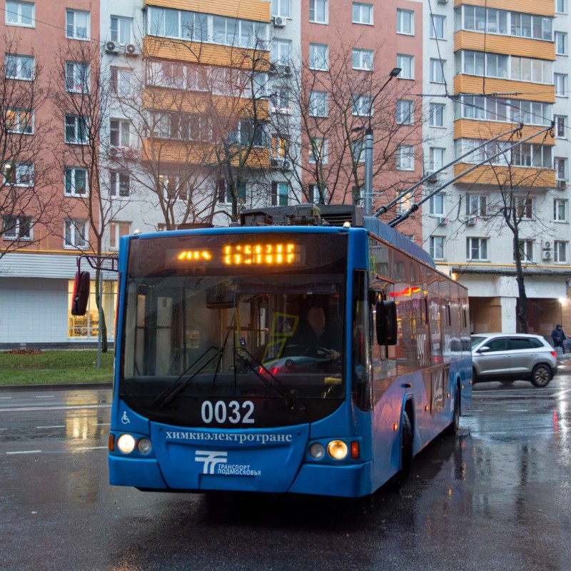 Create meme: vmz 5298 01 50, Moscow trolleybus, vmz 5298 01