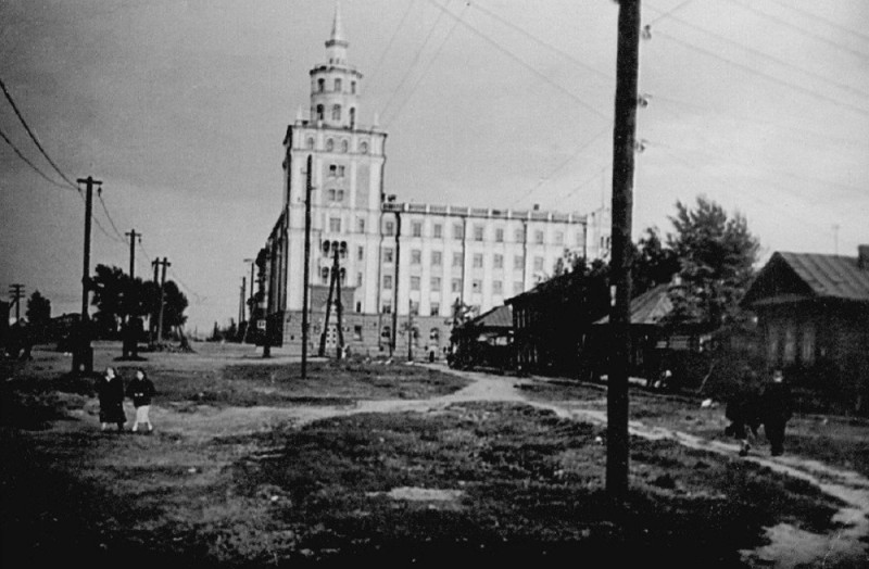 Create meme: tower of death, the building , komsomolskaya square perm