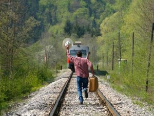 Создать мем: опоздание, в поезде, последний вагон