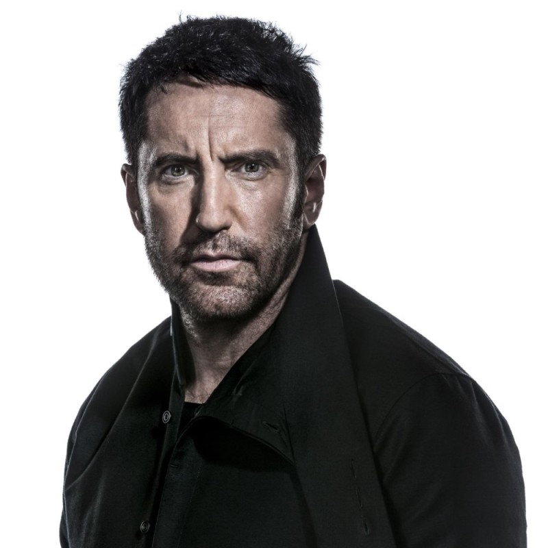 Создать мем: продюсер, джерард батлер, michael trent reznor