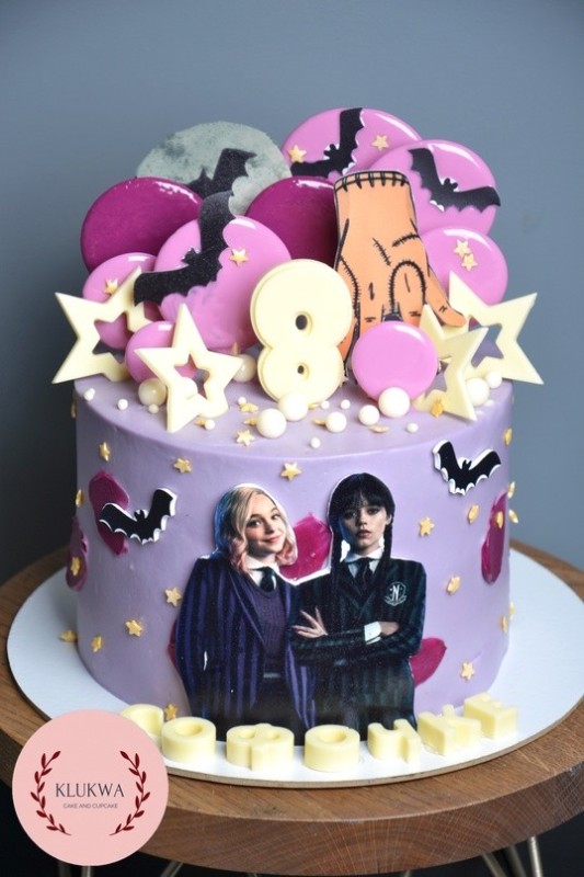 Create meme: harry potter cake, halloween-style cake, cake for a girl