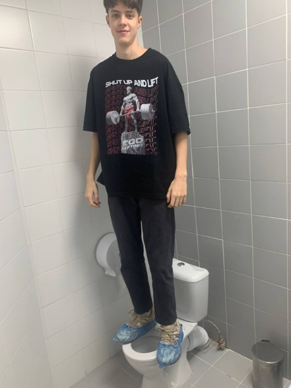 Create meme: people , the man on the toilet, the design of the toilet