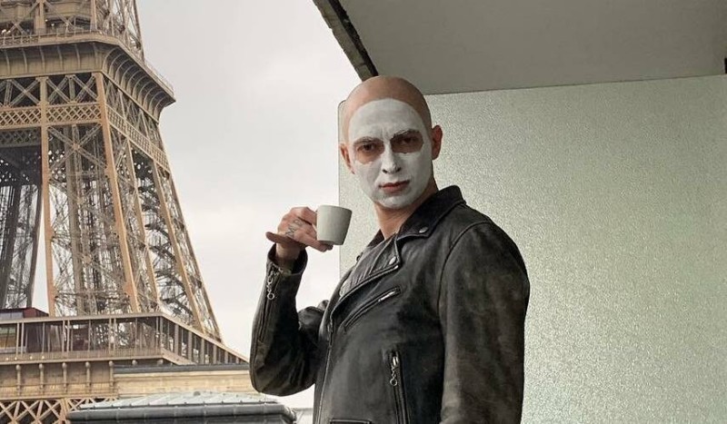 Create meme: oxxxymiron in paris, a frame from the movie, oxxxymiron in Paris