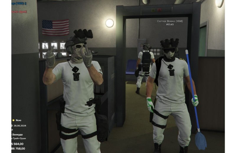 Create meme: traichard costumes gta 5 online, swat fbi payday 2, payday 2 skins