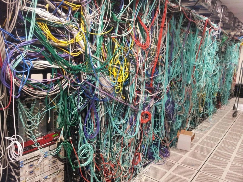 Create meme: a bunch of wires, in the wires, lots of wires