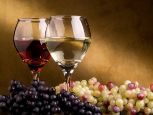 Create meme: red wine and white wine, a glass of wine and grapes, wine