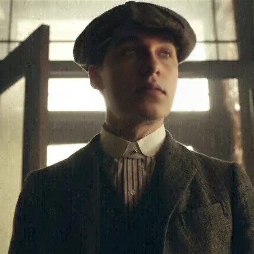 Создать мем: томас шелби острые козырьки, thomas shelby, острые козырьки томми