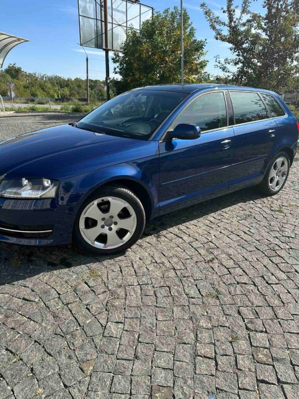 Создать мем: Audi A3 II (8P) Рестайлинг 2, ауди а 3 8 р, ауди а 3 2007