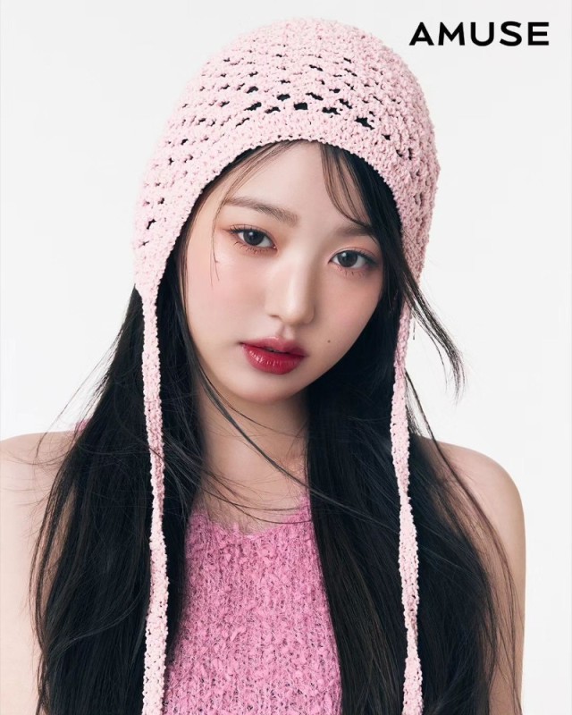 Create meme: Asian , beautiful headbands, girl 
