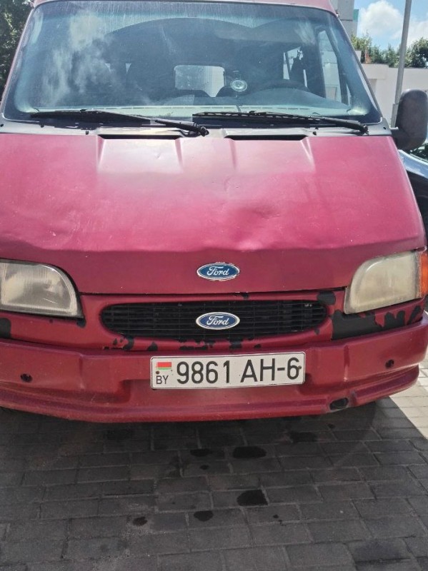 Создать мем: Ford Fiesta Mk4, ford transit 1998, форд транзит 1998