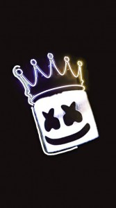 Create meme: the crown on black background, marshmallow Wallpaper, the crown on black background