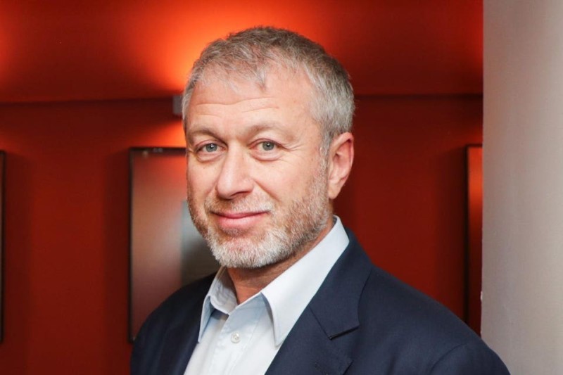 Create meme: a novel for Abramovich, Roman Arkadyevich Abramovich, the oligarch 