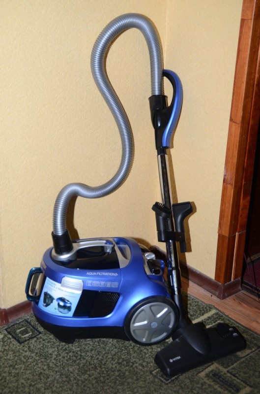 Create meme: vacuum cleaner vitek vt-1886 b, vitek vacuum cleaner, vitek vacuum cleaner with aquafilter