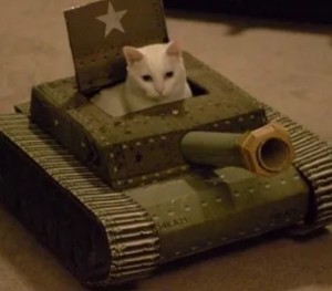 Создать мем: cats боевые машины, танк для кота из коробки, танкист в танке угар