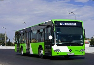 Create meme: mercedes benz conecto tashkent, buses Mercedes in Tashkent, the 729 bus LiAZ 5292.21