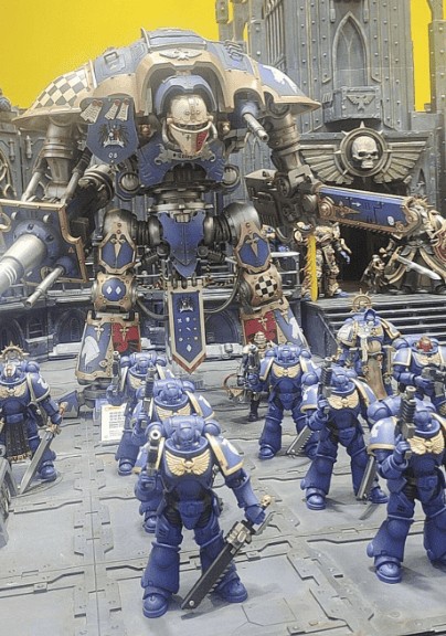 Create meme: Space Marine Primaris Warhammer, warhammer 40,000 dreadnought redemptor, warhammer 40,000 ultramarines