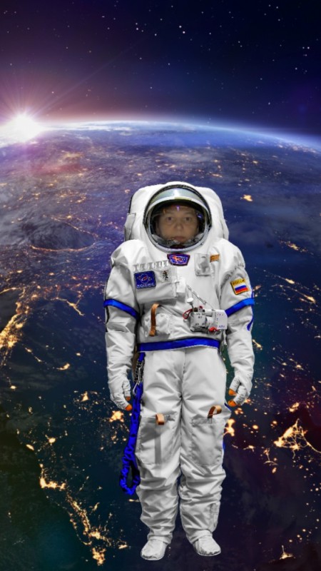 Create meme: spacesuit Orlan, spacesuit astronaut, orlan space suit