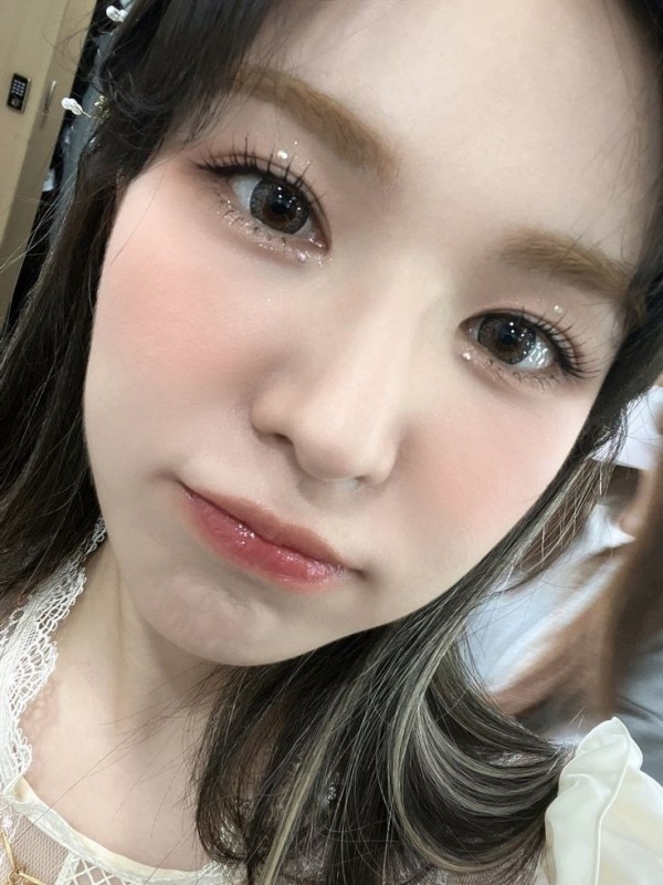 Create meme: makeup , Korean makeup, korean eye makeup