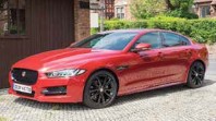 Создать мем: Tesla Model S, jaguar xe i, 2015, jaguar xe 2014